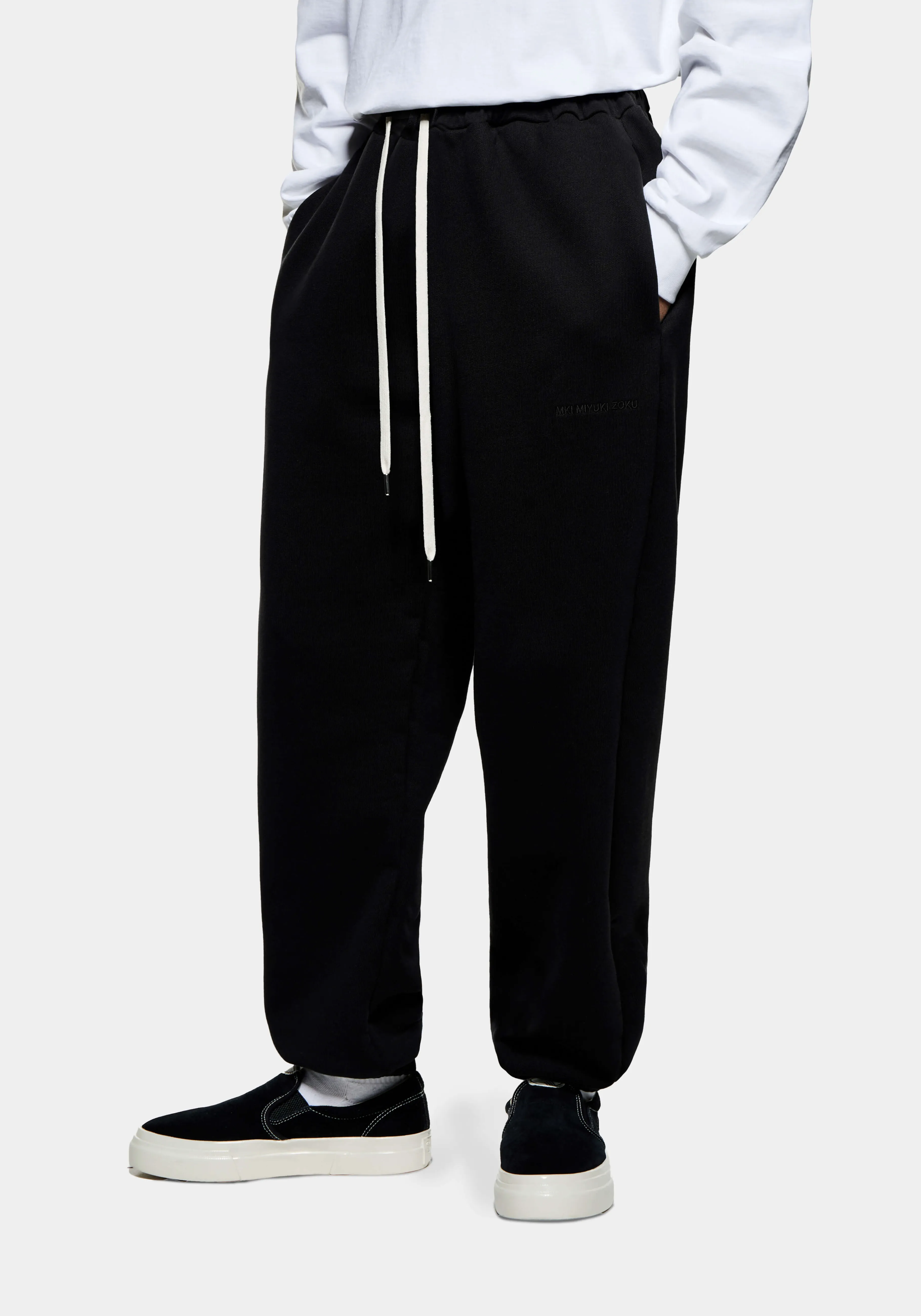 MKI MIYUKI ZOKU MKI 800 GSM SUPERWEIGHT CUFFED JOGGERS- SWEATPANTS | TROUSERS