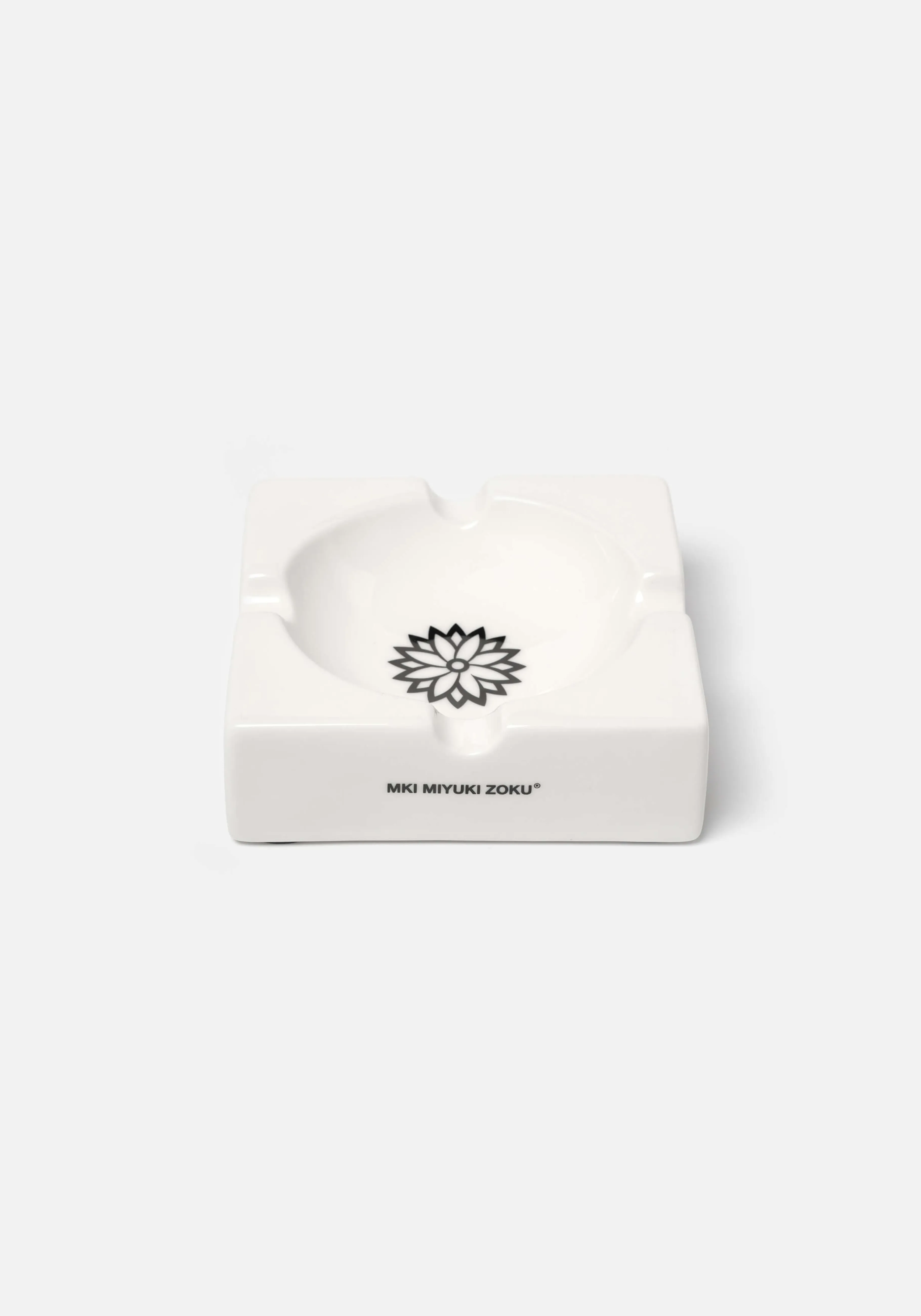 MKI MIYUKI ZOKU MKI CERAMIC ASHTRAY- LIFESTYLE