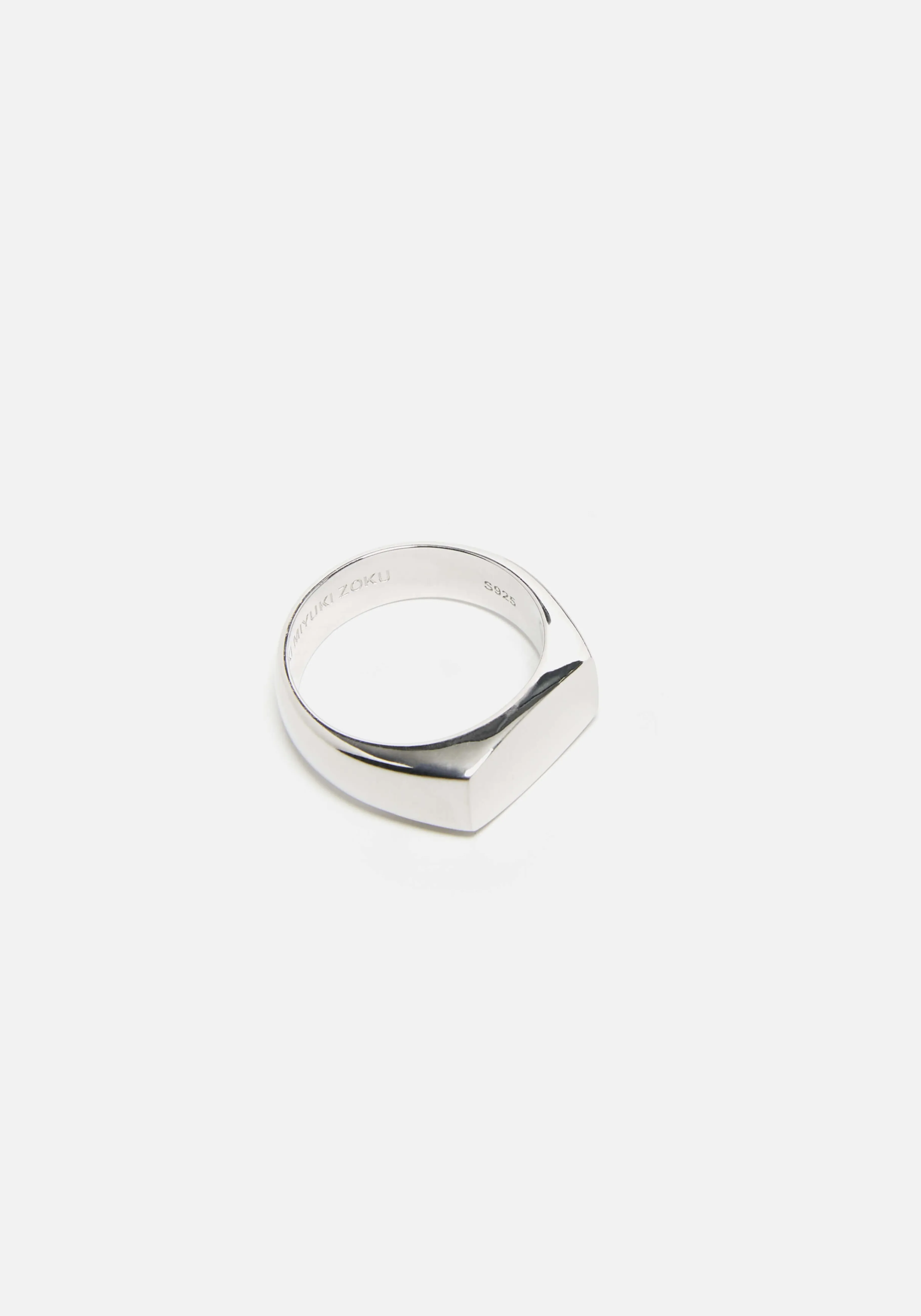 MKI MIYUKI ZOKU MKI MINI SIGNET RING- LIFESTYLE | JEWELLERY